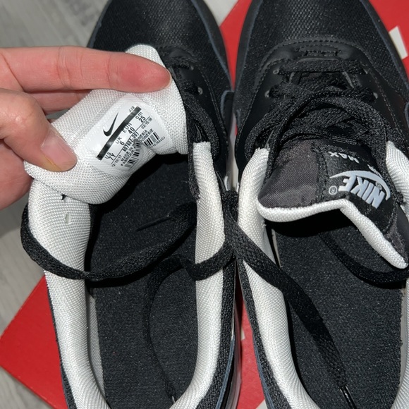 Air Max 1 🖤 - Picture 3 of 8
